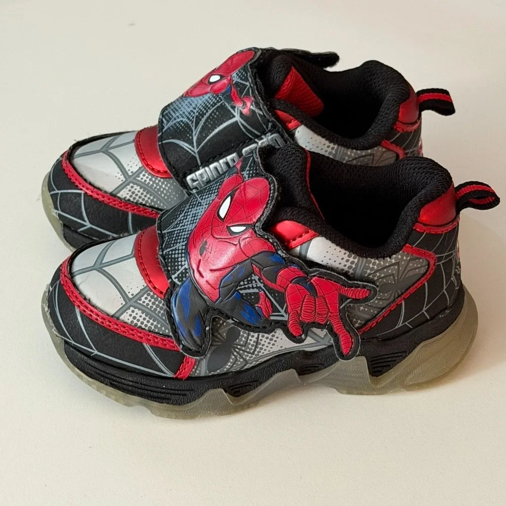Spider-Man Toddler Boys‎ Athletic Light-up Sneaker Size US 7- EU(23.5)